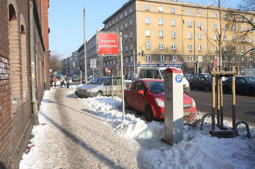 Parkowanie nadal za darmo