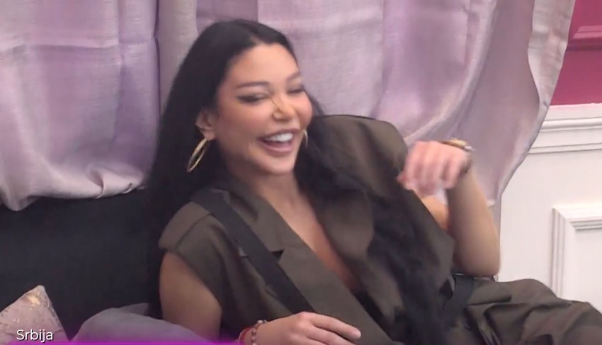 Stanija ušla u Elitu 9: Asmin se skamenio  kada je video, Majinu reakciju svi komentarišu