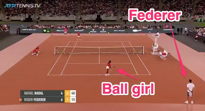 Federer ball girl