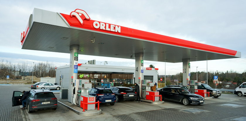 PKN Orlen ogranicza sprzedaż paliw przez turystów. Niemcy boją się bankructw swoich stacji