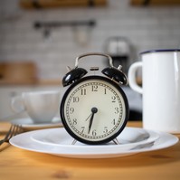 Fogyás időszakos böjttel: vajon tényleg hat?
