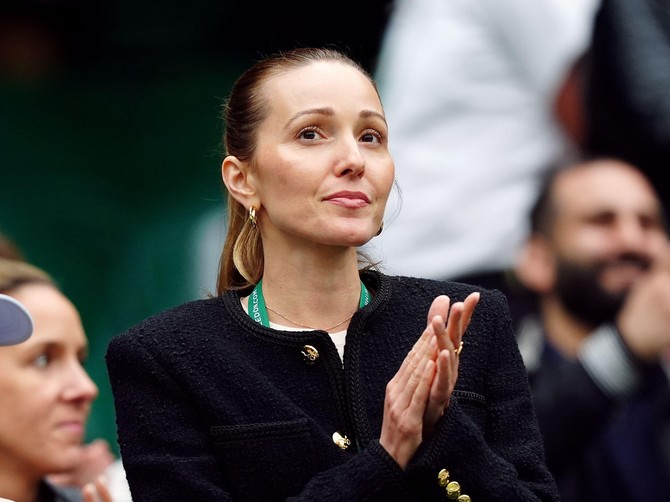Jelena Đoković ima nove naočare od 800 evra i ostavila nas je bez teksta