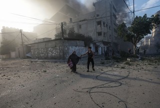 Szef dyplomacji UE chce przerwy humanitarnej w konflikcie Izrael-Hamas, aby dostarczyć pomoc do Strefy Gazy