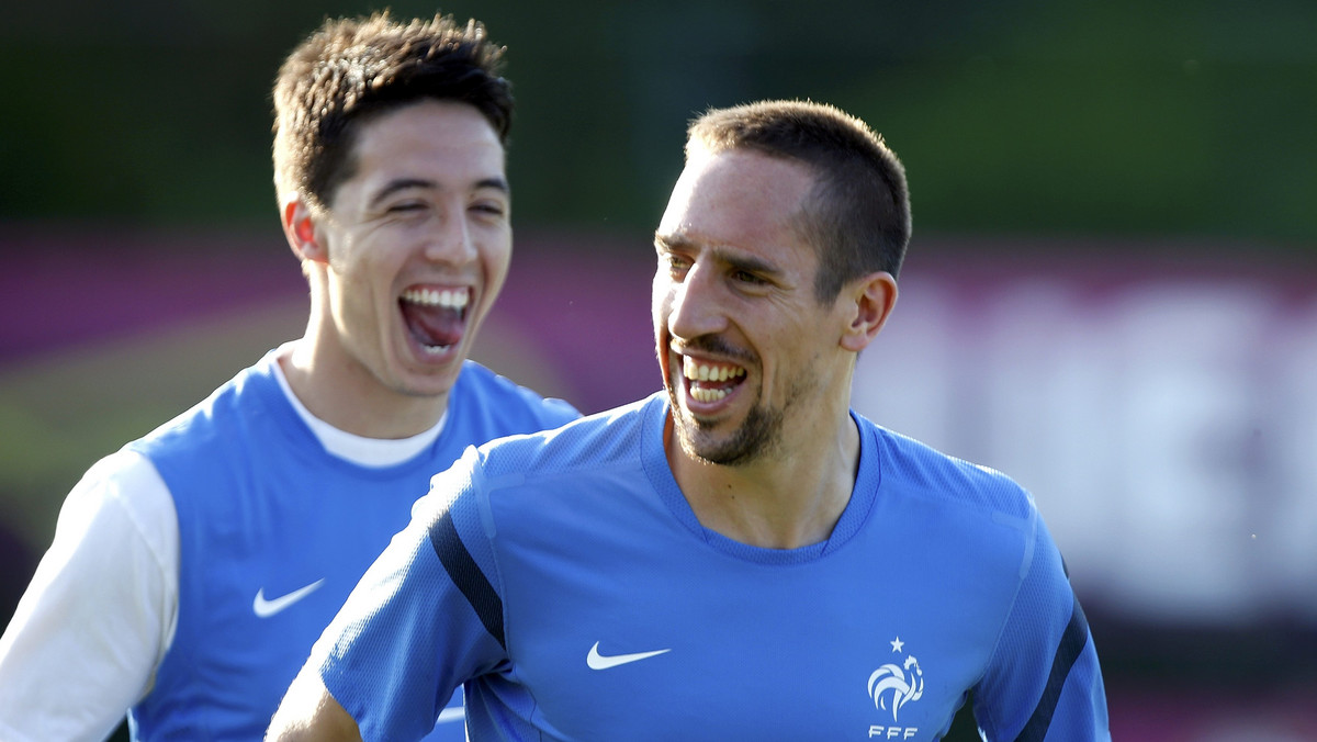 Mecz Francja - Hiszpania zapowiada się jako największy hit wtorkowych meczów piłkarskich eliminacji do mistrzostw świata. Franck Ribery podkreśla, że Tricolores nie mogą sobie dać narzucić stylu gry mistrzów świata.
