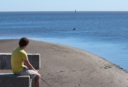 Introwertycy w podróży. Gdzie najlepiej udać się na samotne wakacje, a które miejsca omijać?