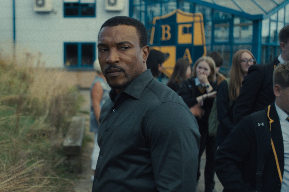 Ashley Walters w serialu "Dojrzewanie"