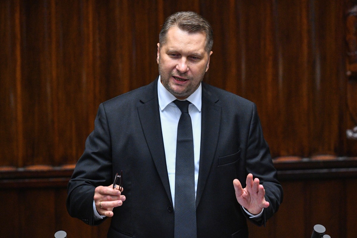 Szef MEiN: Wychowanie seksualne w szkole jest i będzie, ale szkoła jest miejscem pracy nauczycieli