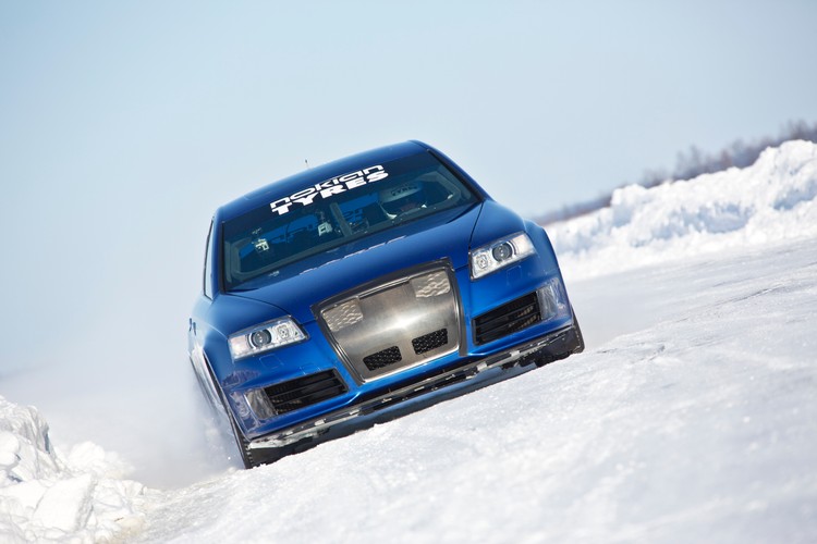 Rekord prędkości na lodzie