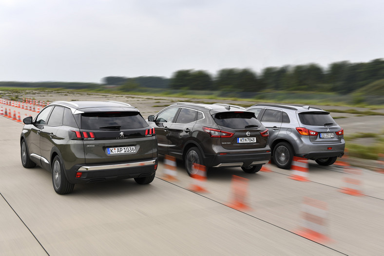 Mitsubishi ASX, Nissan Qashqai, Peugeot 3008 nieduże