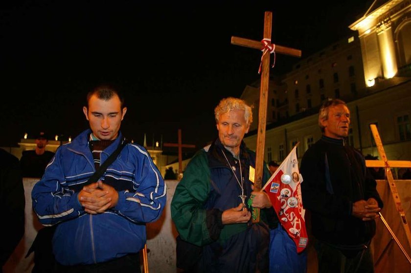 Kaczyński wyszedł na ulice. Co mówi?