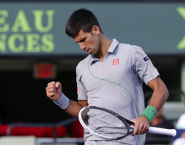 Djokovic w półfinale turnieju w Miami. Federer przegrał z Nishikorim