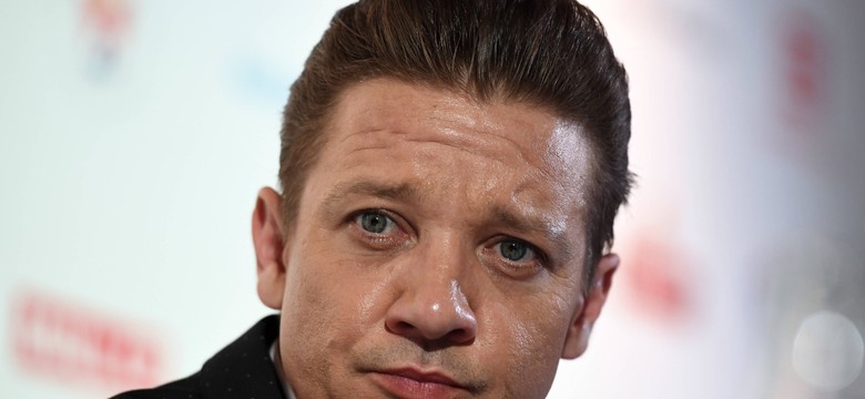 Jeremy Renner opuścił szpital. "Robi szybkie postępy w rekonwalescencji"