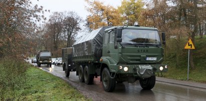 Wypadek ciężarówki wojskowej. Żołnierze trafili do szpitala