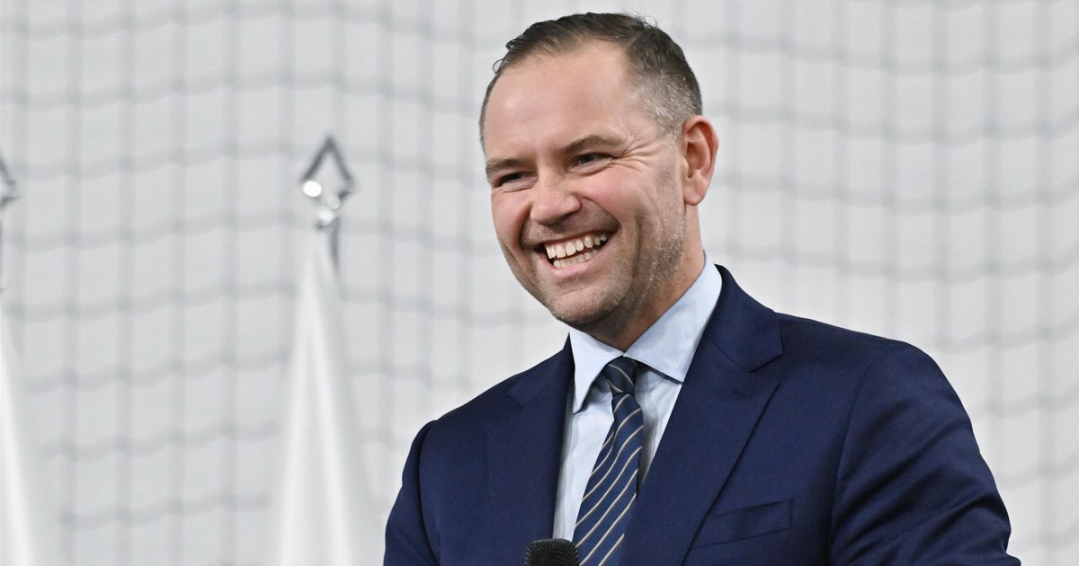 Komu ufają Polacy? Prezydent Nawrocki liderem, Tusk daleko za podium