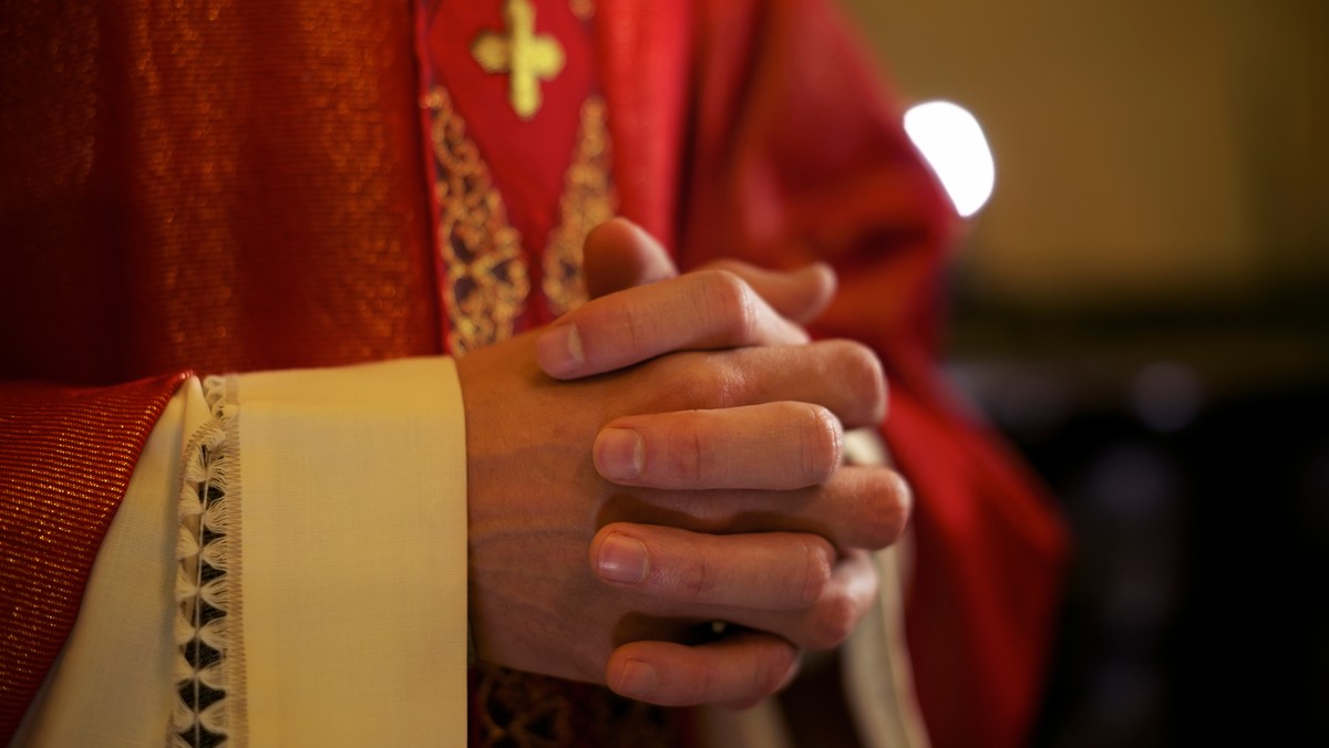 Niemieckie państwo wypłaca co roku milionowe dotacje Kościołom chrześcijańskim - za wywłaszczenia sprzed 200 lat. Po aferze związanej z biskupem Limburga, Kościoły deklarują gotowość do rozmów.