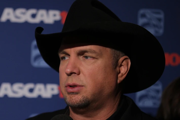 6. Garth Brooks (muzyk) – 90 mln dol.