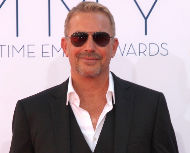 Kevin Costner (zdobywca dwóch Oscarów) – 10 nominacji / 4 wygrane