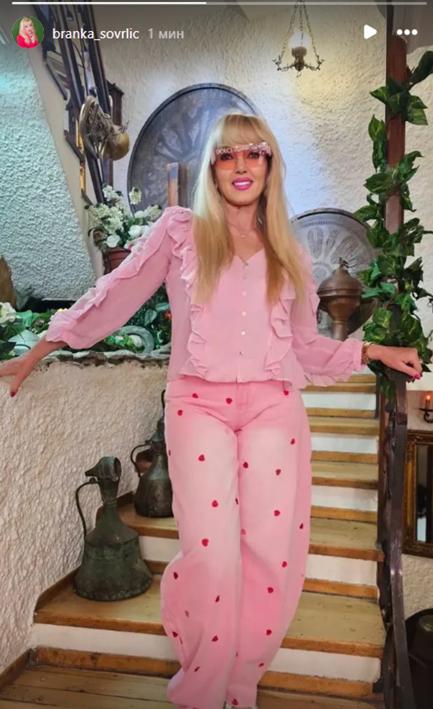 Branka Sovrlić sva u roze