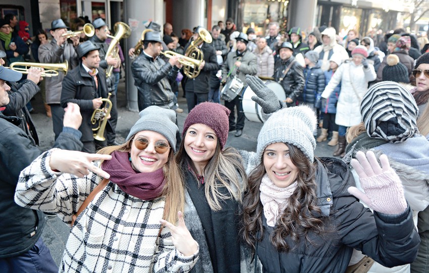 Turistkinje iz Turske su oduševljene trubačima