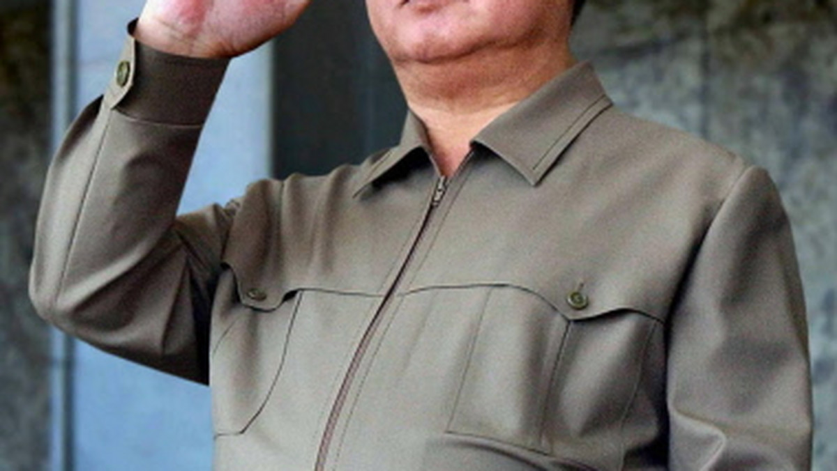 Z powodu pogorszenia się stanu zdrowia przywódcy Korei Płn. Kim Dzong Ila odłożono zjazd Partii Pracy Korei, na którym syn komunistycznego dyktatora ma zostać desygnowany na jego następcę - poinformowała w południowokoreańska telewizja YTN.