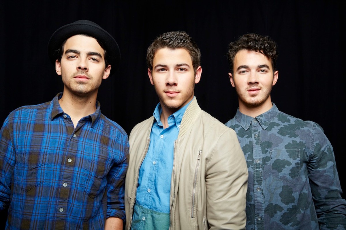 Jonas Brothers wracają, ale czy na szczyt?