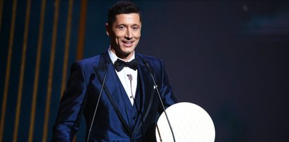 Robert Lewandowski z nagrodą na gali Złotej Piłki 