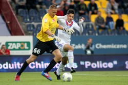 Pogoń Szczecin nie uległa gwiazdom francuskiej ligi