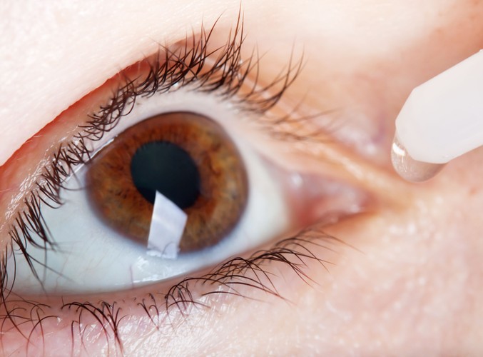 Masz grudki na powiekach?