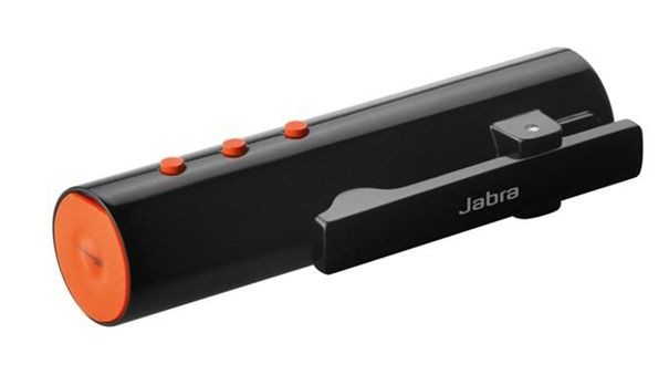 Producenci gadżetów do samrtfonów nie zapomnieli o fanach biegania. Jabra Play umożliwia zarówno słuchanie muzyki jak i odbieranie połączeń telefonicznych. Bateria wystarcza na sześć godzin. Urządzenie przez Bluetooth można połączyć z dwoma smartfonami. Cena: 169 zł.