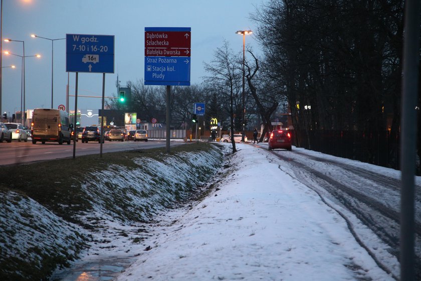 Kierowcy ze ścieżki rowerowej zrobili sobie autostradę