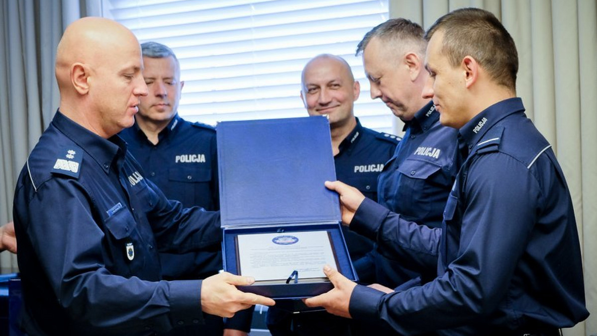 Komendant główny policji podziękował funkcjonariuszom z Buska-Zdroju