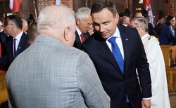Msza w kościele św. Brygidy w Gdańsku z udziałem prezydenta i premier. Pojawił się też Lech Wałęsa