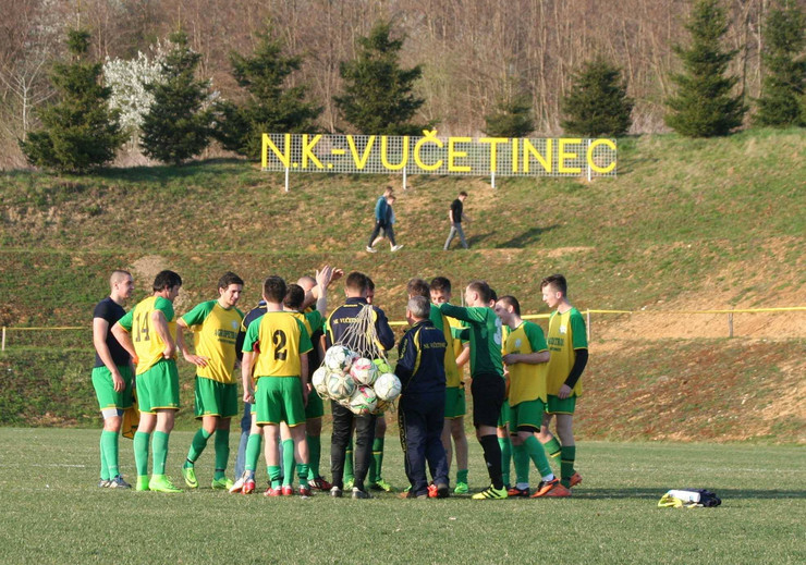 FK Vučetinac 