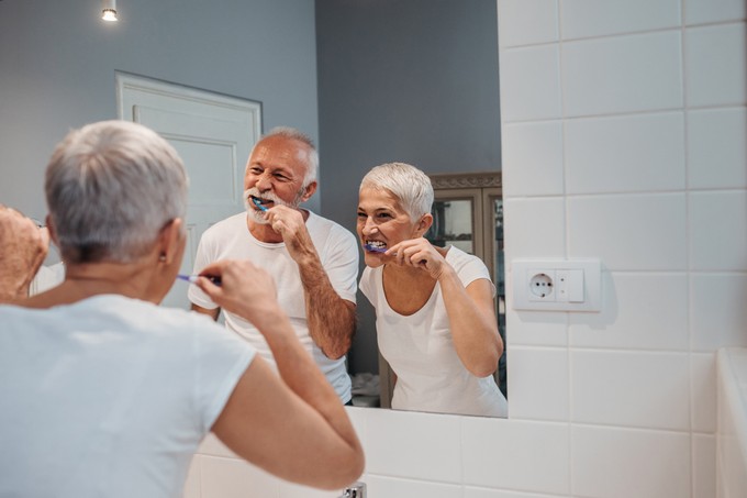 Gyakran van ínygyulladása? Nagyobb lehet az esélye az Alzheimer-kórra