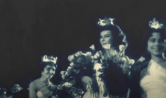 Klatka 100. odcinka dot. wyborów Miss Polonia 1958 na kanale "AleHistoria". Od lewej: Krystyna Żyła, Zuzanna Cembrowska, Krystyna Zajkowska