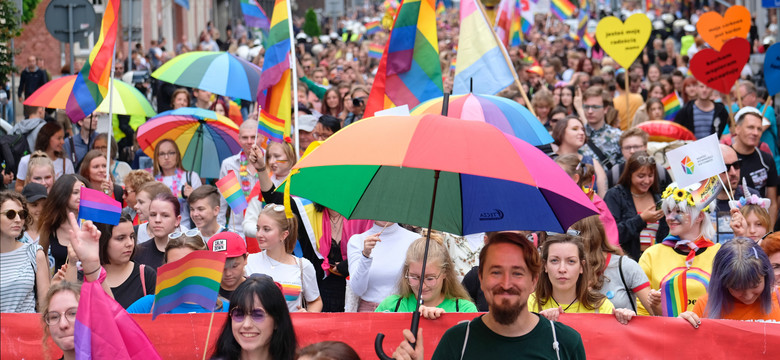 Katowice: burmistrz Kolonii dostał pogróżki za udział w Marszu Równości