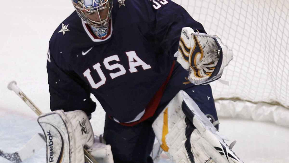 Amerykański bramkarz Ryan Miller został uznany najlepszym zawodnikiem olimpijskiego turnieju w hokeju na lodzie, zamykającego zmagania w ramach igrzysk w Vancouver. W finale drużyna USA przegrała jednak 2:3 po dogrywce z Kanadą.