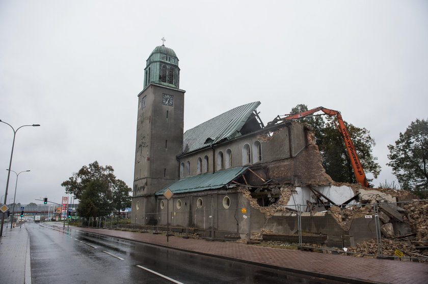 Trwa rozbiórka kościoła św. Józefa Robotnika w Bytomiu