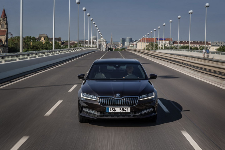 Skoda Superb po liftingu