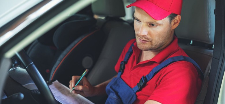260 zł zamiast 98 zł. Propozycja podniesienia opłaty za przegląd techniczny auta trafiła do premiera