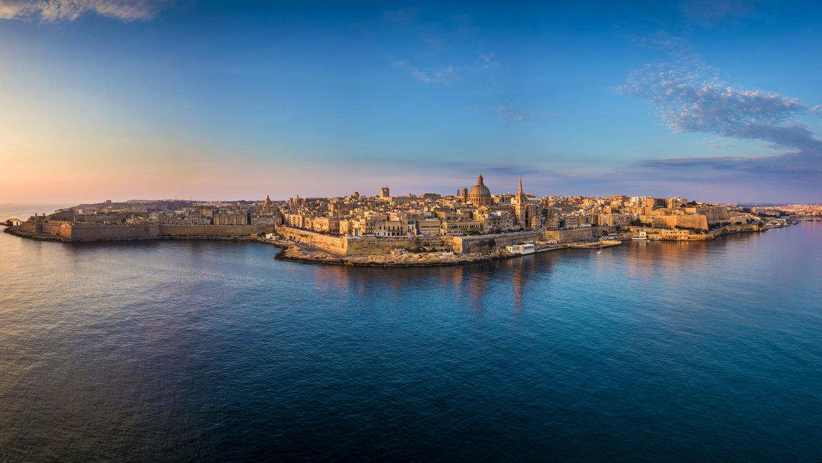 Pomysł na ferie. Dlaczego warto odwiedzić Maltę zimą?