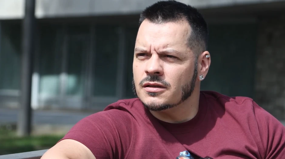 Rijaliti učesnik progovorio o bolesti Stanijinog brata i intimnim slikama