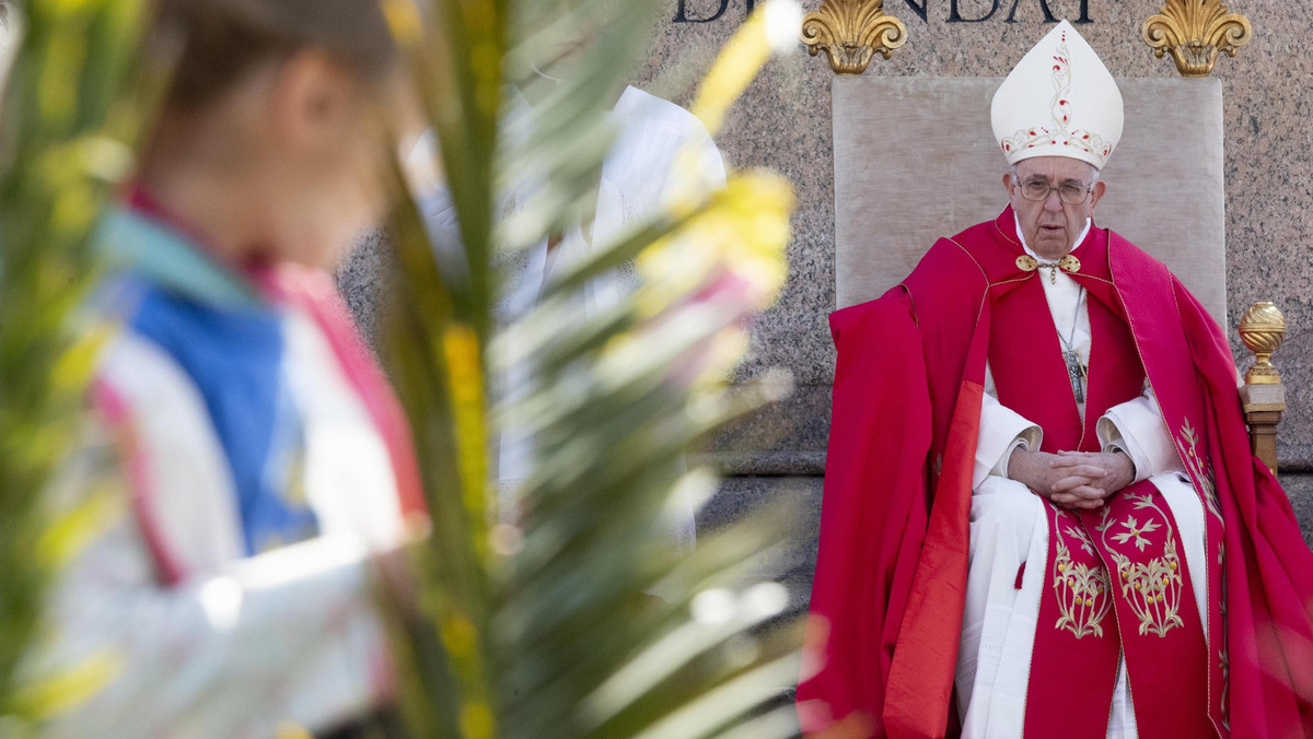 Franciszek: Jezus zniszczył triumfalizm swoją męką