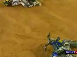 Zobacz straszny wypadek gwiazdy motocrossu