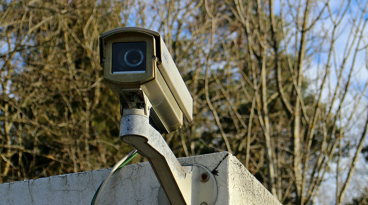 Tűpontos forgatókönyv szerint végzik a zsaruk a titkos megfigyeléseket /Fotó: Pixabay