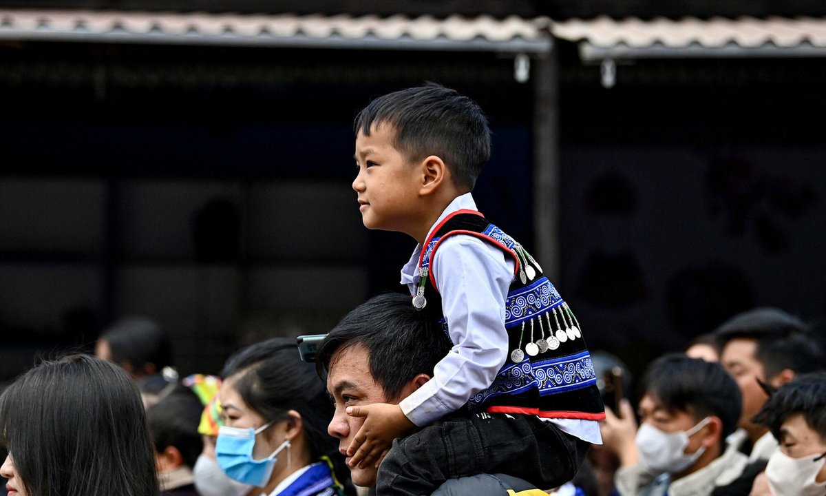 Koniec z kontrolą urodzeń w Wietnamie. Teraz rząd nagradza matki