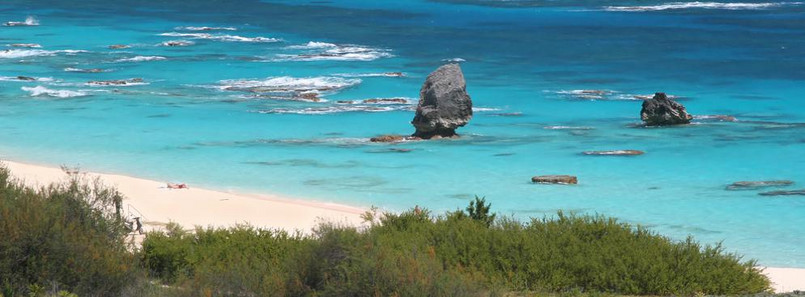 8. Plaża Horseshoe na Bermudach stwarza idealne warunki do wspaniałych wakacji przez cały rok.