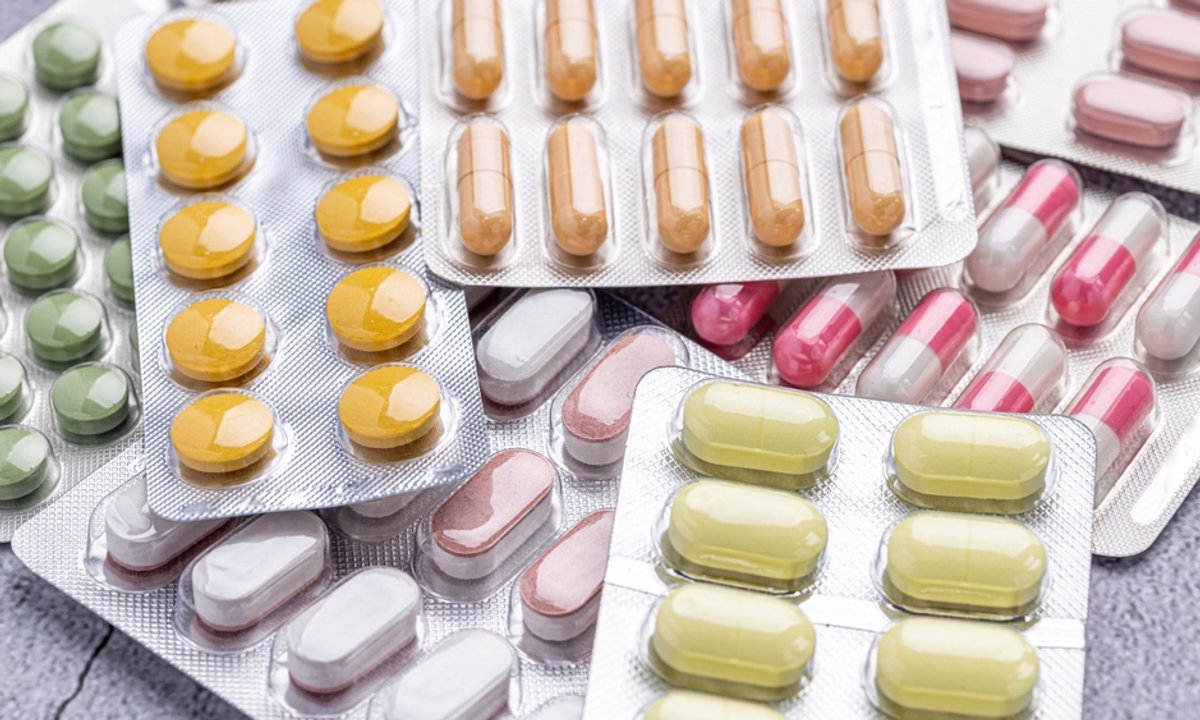 Gdzie wyrzucić puste blistry po lekach? Na pewno nie do plastiku