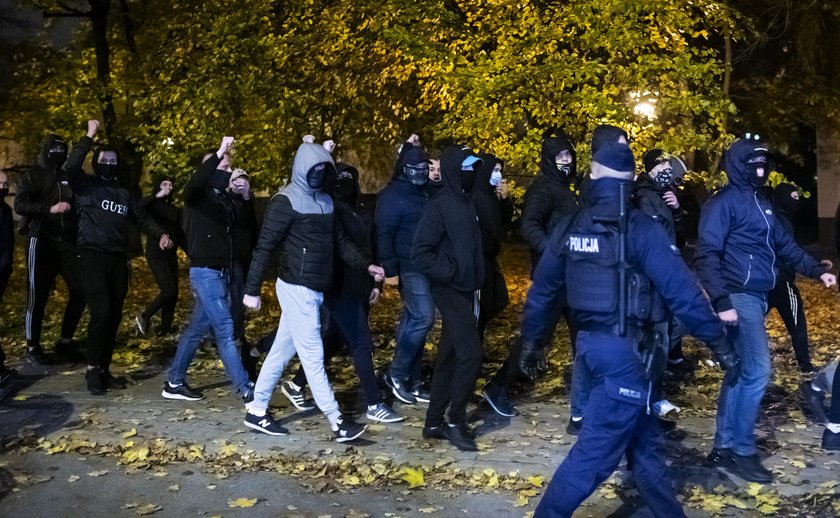 Strajk kobiet. Podczas protestów doszło do ataków na manifestantów