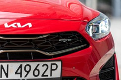 Nowa Kia ProCeed GT kusi nie tylko ceną i silnikiem. Z tą ślicznotką jest jeden problem
